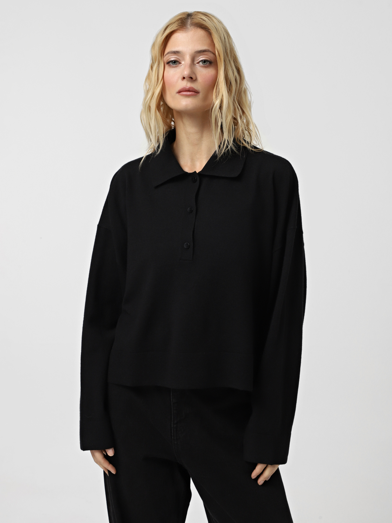 Кофта Weekday модель 906082_BLACK Фото