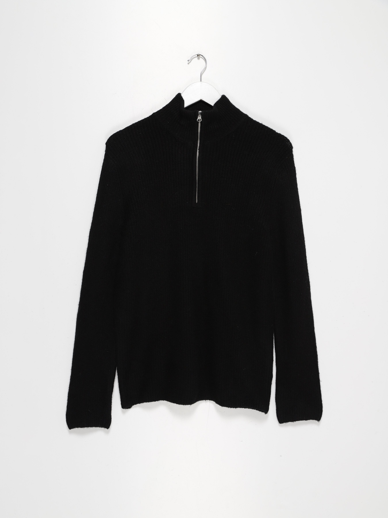 Свитер Weekday модель 0798750_чорний Фото