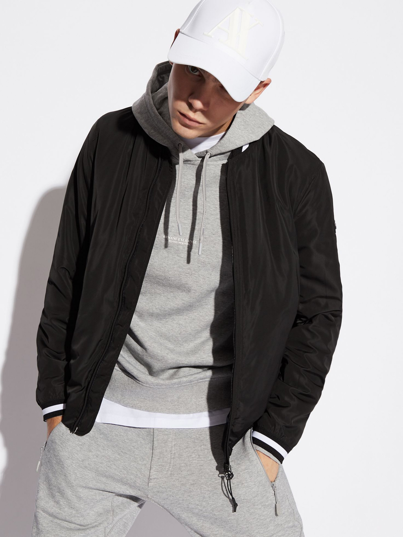 Худі Armani Exchange модель 8NZM94-ZJKRZ-3901 Фото