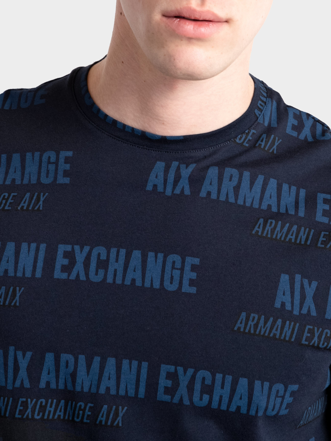 Футболки и поло Armani Exchange модель 3KZTFC-ZJH4Z-2504 Фото