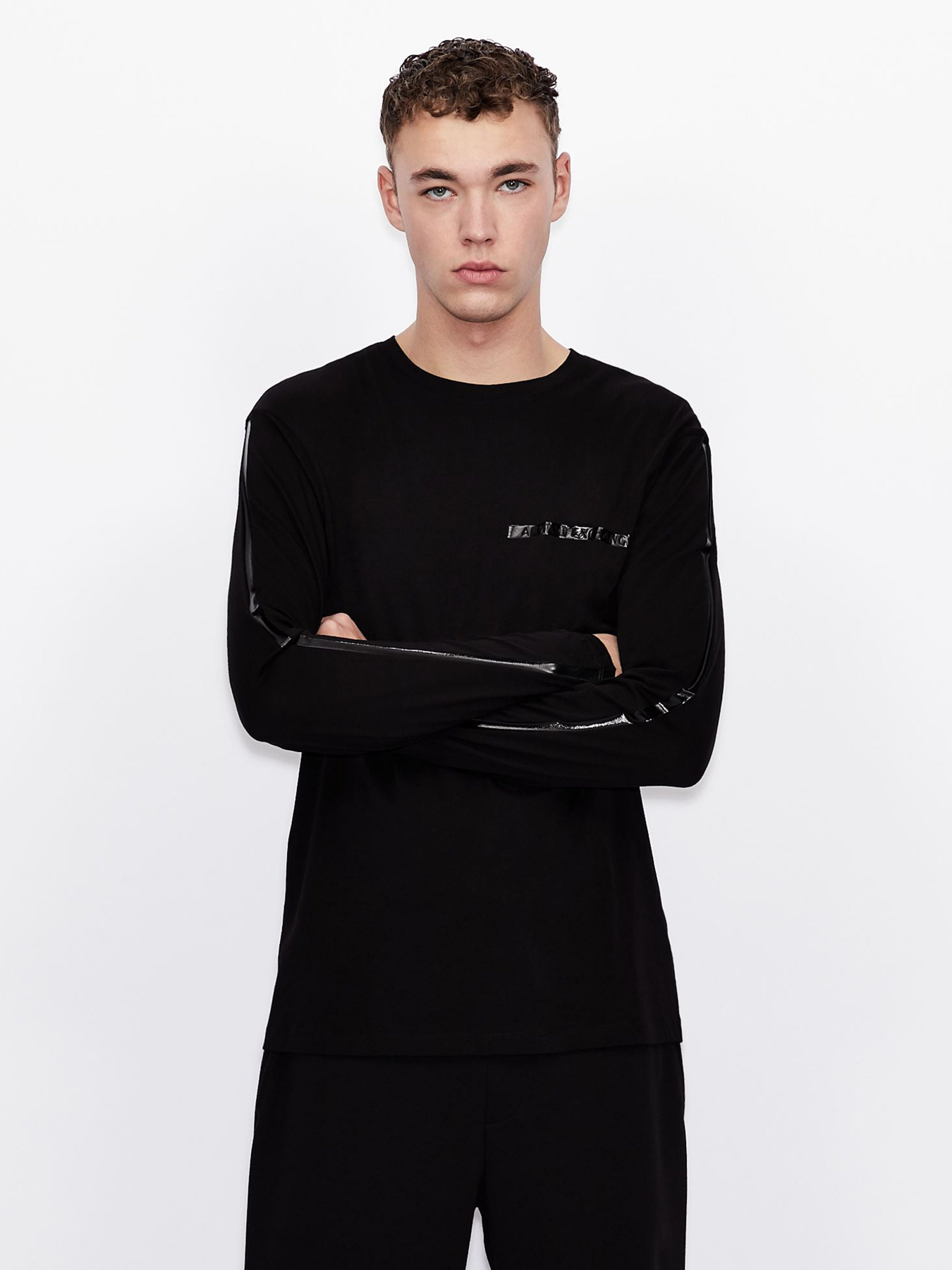 Футболки и поло Armani Exchange модель 3KZTFE-ZJH4Z-1200 Фото