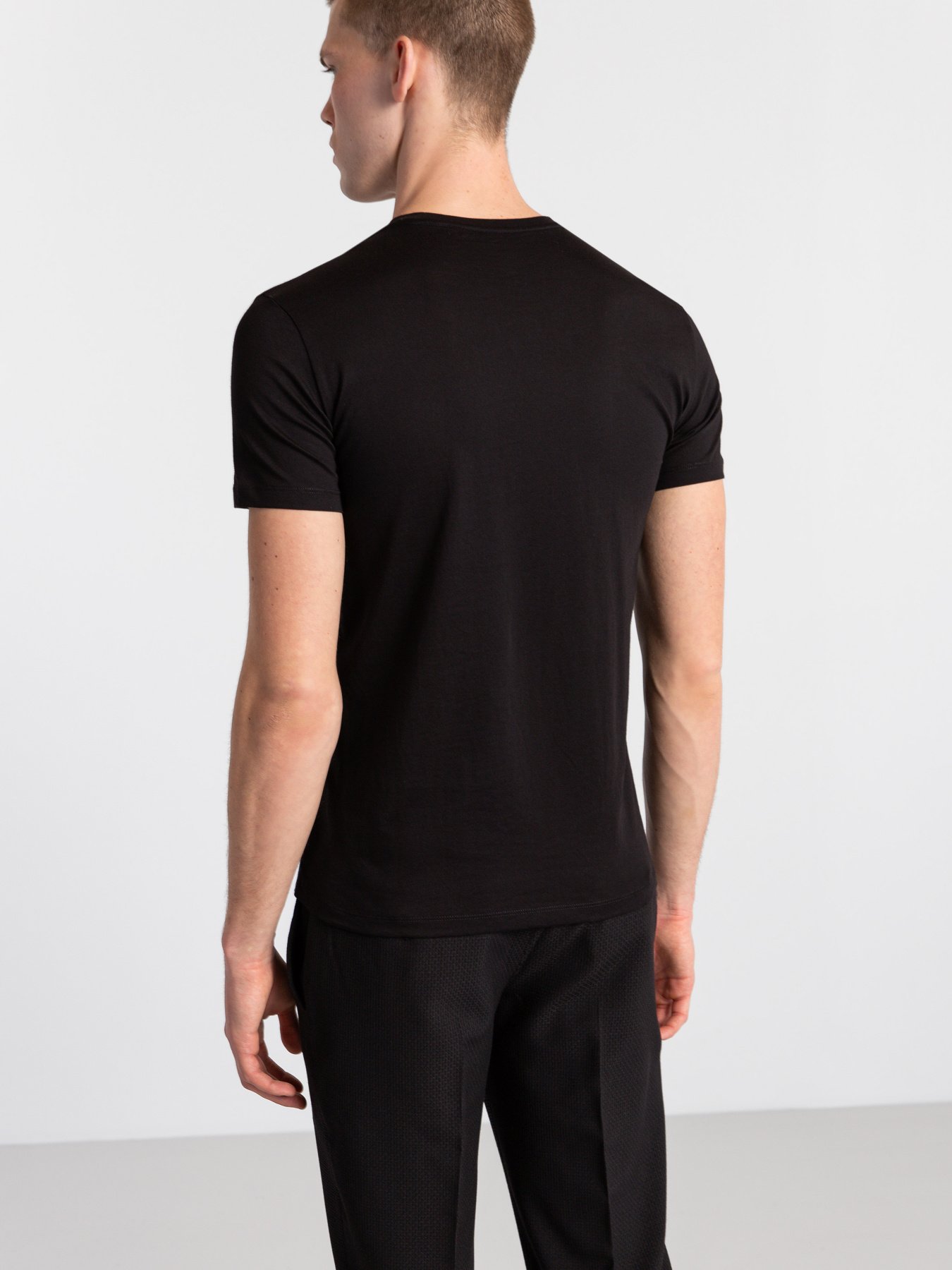 Футболки і поло Armani Exchange модель 8NZT93-Z8H4Z-1200 Футболки і поло Armani Exchange модель 8NZT93-Z8H4Z-1200 Фото