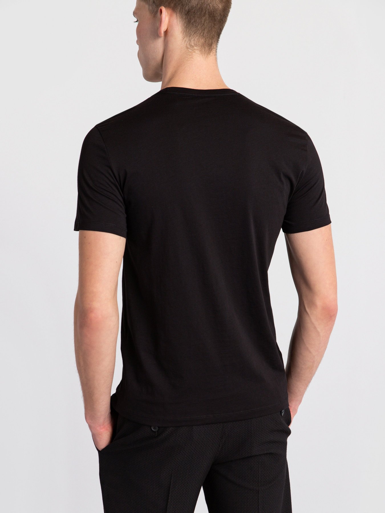 Футболки і поло Armani Exchange модель 8NZT93-Z8H4Z-2268 Футболки і поло Armani Exchange модель 8NZT93-Z8H4Z-2268 Фото