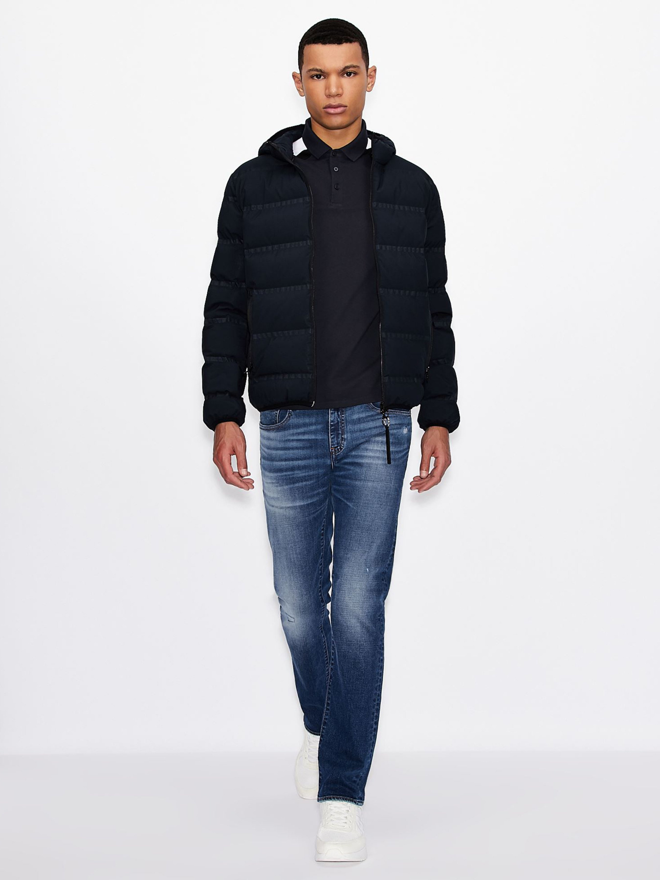 Завужені джинси Armani Exchange Slim модель 3KZJ13-Z1FNZ-1500 Фото