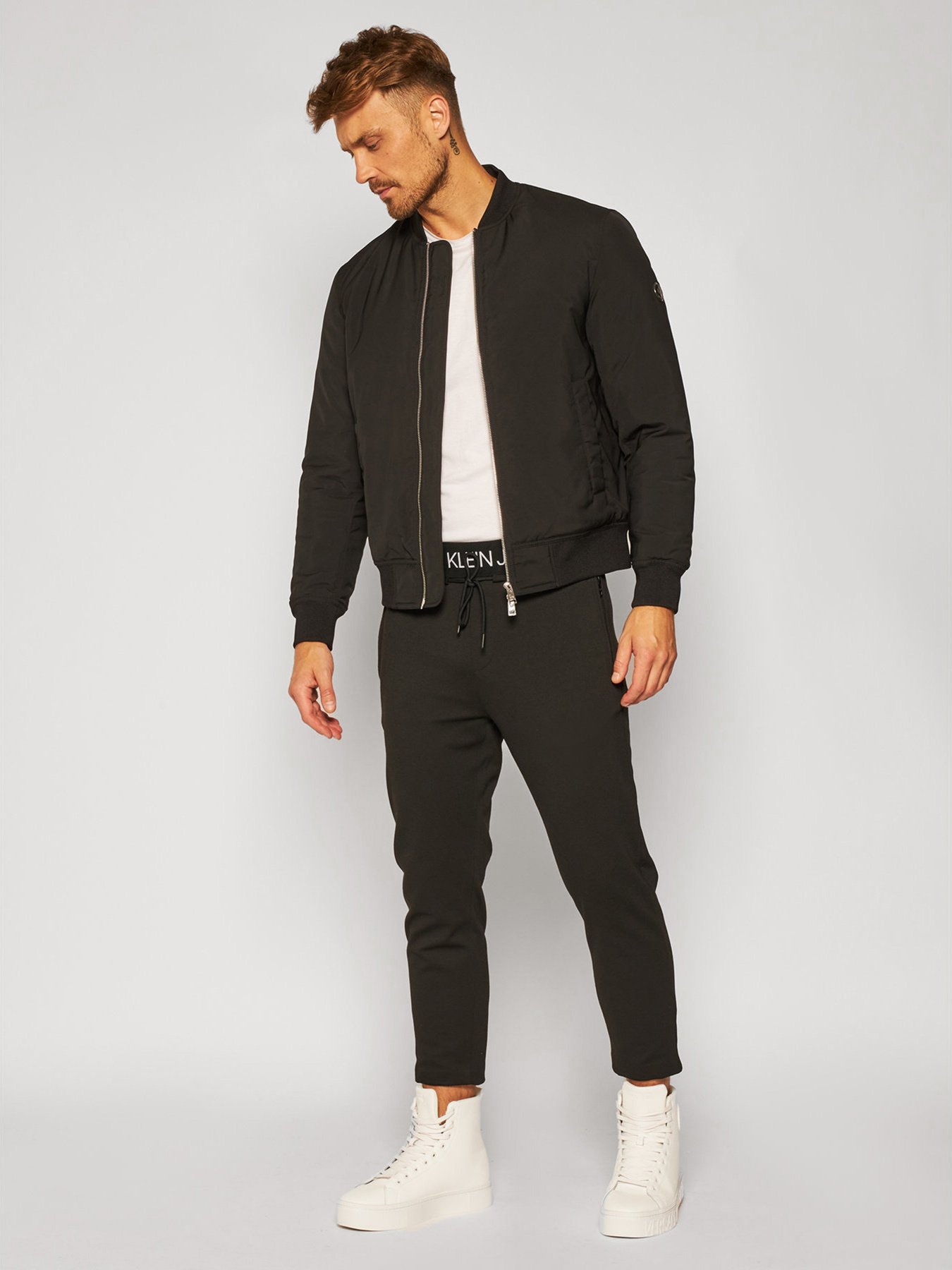 Демисезонная куртка Armani Exchange модель 6HZB52-ZNG1Z-1200 Фото