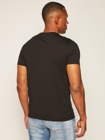 Футболки и поло Armani Exchange модель 8NZT72-Z8H4Z-1200 Футболки и поло Armani Exchange модель 8NZT72-Z8H4Z-1200 Фото