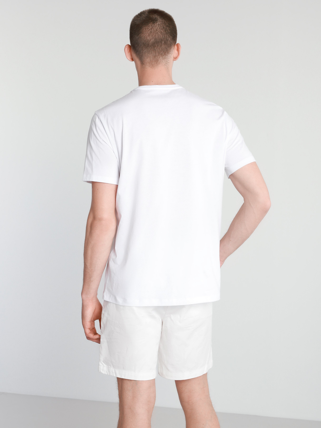 Футболки и поло Armani Exchange модель 6HZTGZ-ZJBVZ-1100 Фото