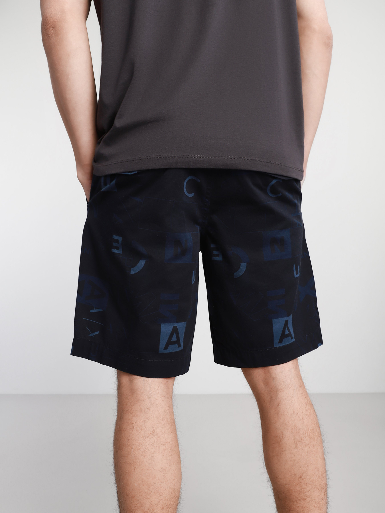 Повседневные шорты Armani Exchange модель 3KZS10-ZN24Z-4531 Фото