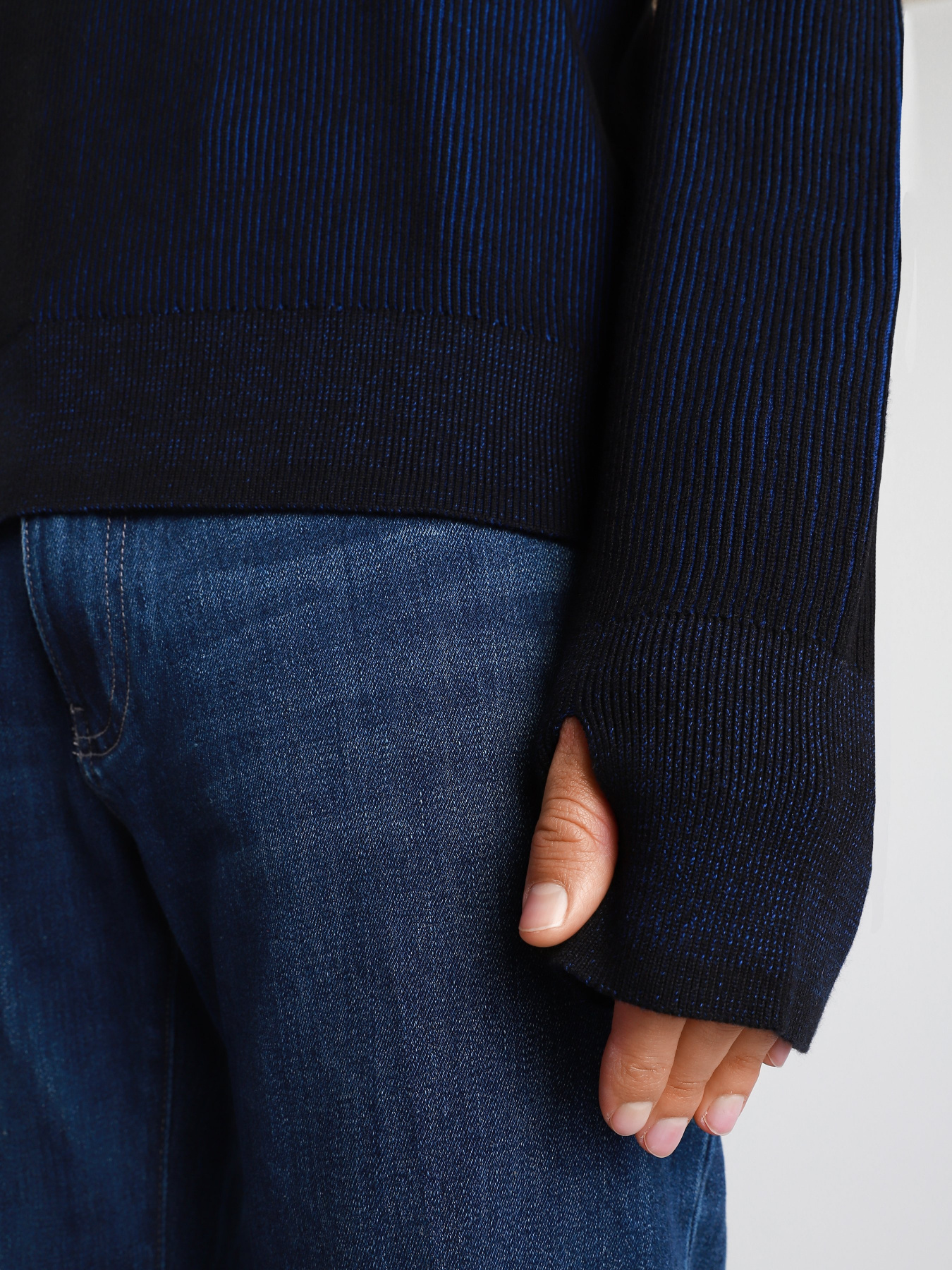 Джемпер Armani Exchange модель 3KZM2Z-ZMQ7Z-2200 Фото