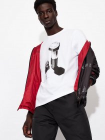 Футболка Armani Exchange модель 6KZTAR-ZJ5LZ-1100 Футболка Armani Exchange модель 6KZTAR-ZJ5LZ-1100 Фото