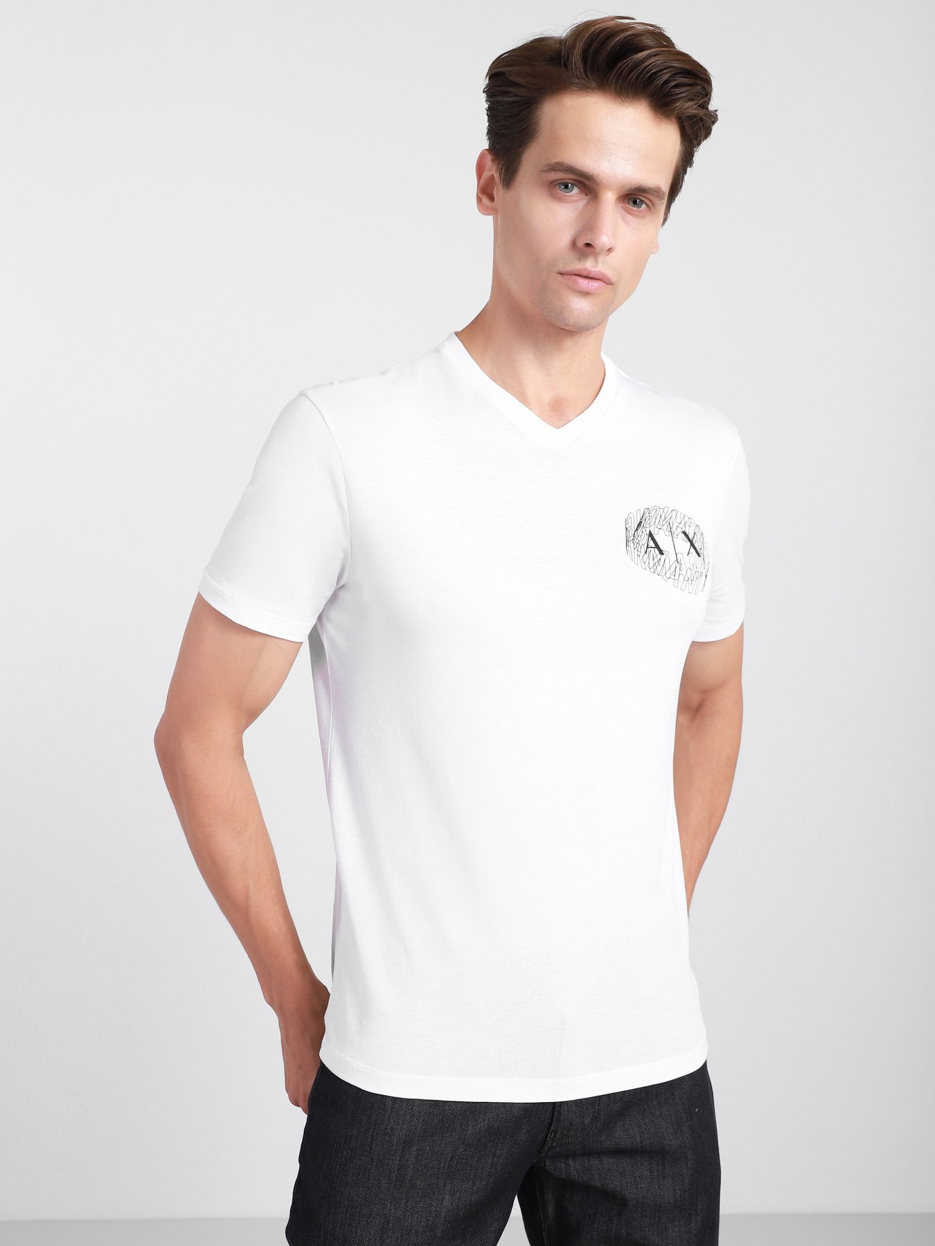 Футболка Armani Exchange модель 6KZTAY-ZJ6NZ-1100 Футболка Armani Exchange модель 6KZTAY-ZJ6NZ-1100 Фото