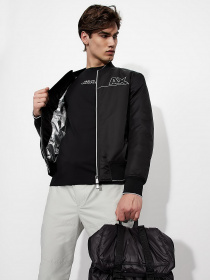 Футболка Armani Exchange модель 6KZTAB-ZJ5ZZ-1200 Футболка Armani Exchange модель 6KZTAB-ZJ5ZZ-1200 Фото