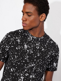 Футболки и поло Armani Exchange модель 6KZTFL-ZJH4Z-9213 Фото