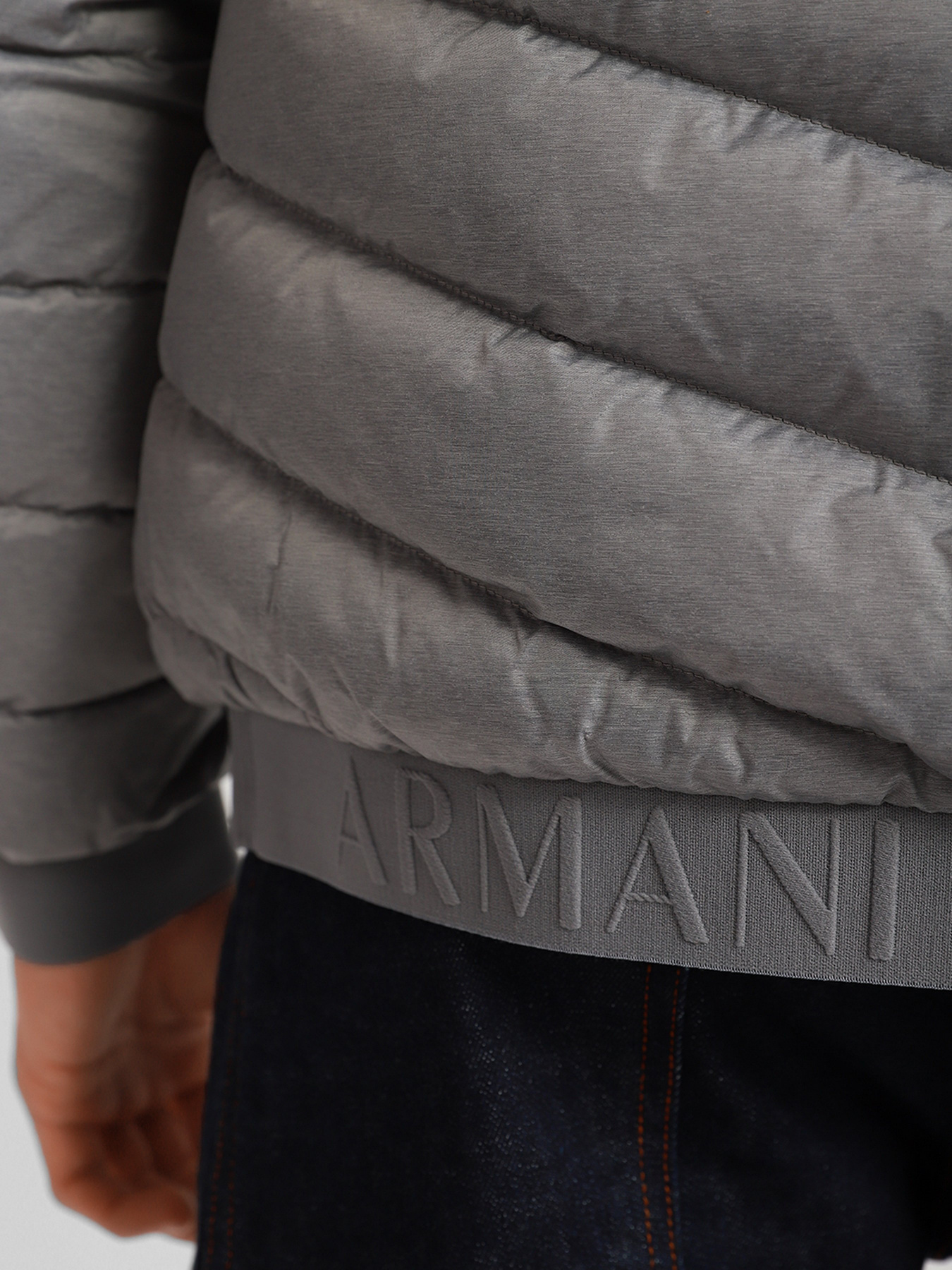 Пуховик Armani Exchange модель 8NZB53-ZNW3Z-0902 Пуховик Armani Exchange модель 8NZB53-ZNW3Z-0902 Фото