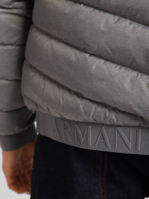 Пуховик Armani Exchange модель 8NZB53-ZNW3Z-0902 Пуховик Armani Exchange модель 8NZB53-ZNW3Z-0902 Фото