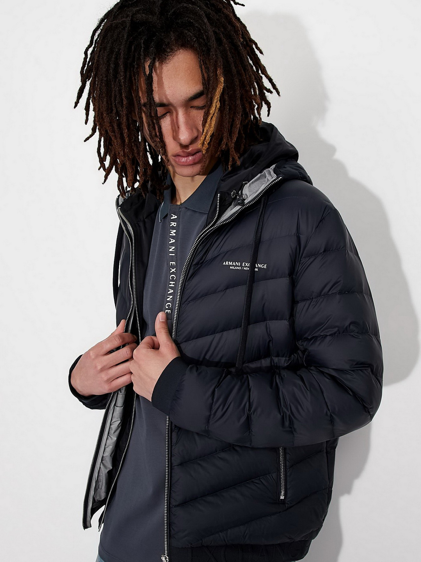 Пуховик Armani Exchange модель 8NZB53-ZNW3Z-5578 Фото