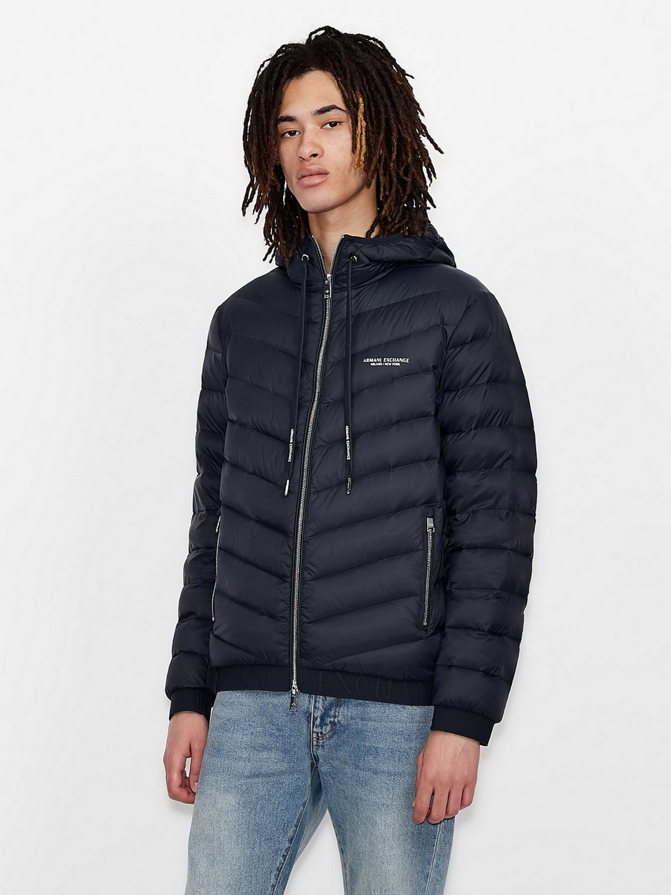 Пуховик Armani Exchange модель 8NZB53-ZNW3Z-5578 Фото