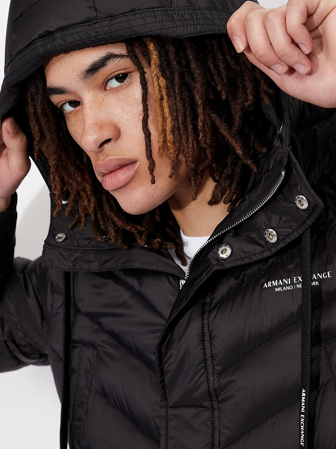 Пуховик Armani Exchange модель 8NZL20-ZNW3Z-1200 Пуховик Armani Exchange модель 8NZL20-ZNW3Z-1200 Фото