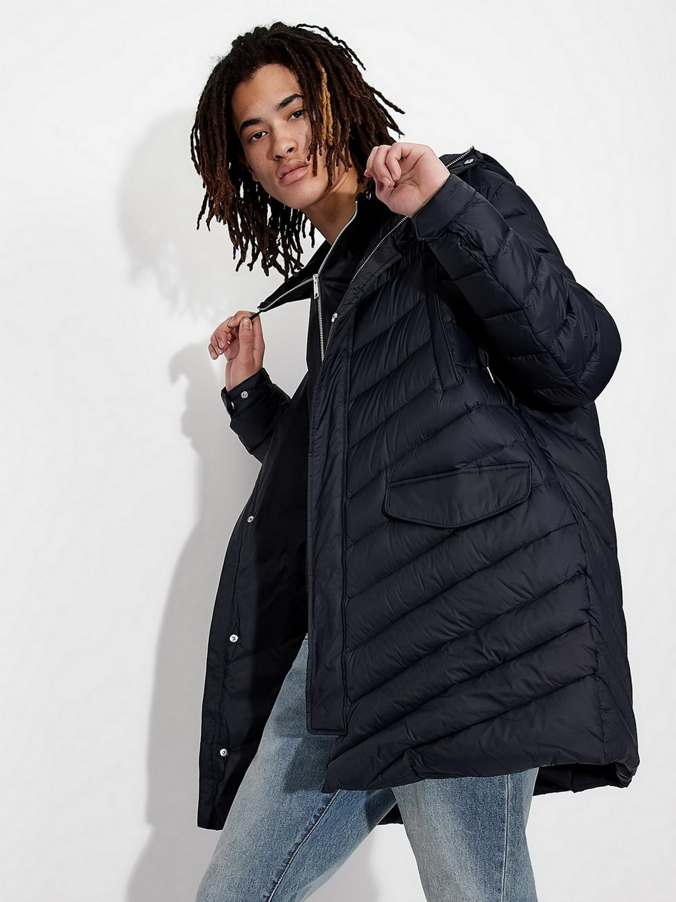 Пуховик Armani Exchange модель 8NZL20-ZNW3Z-1583 Фото