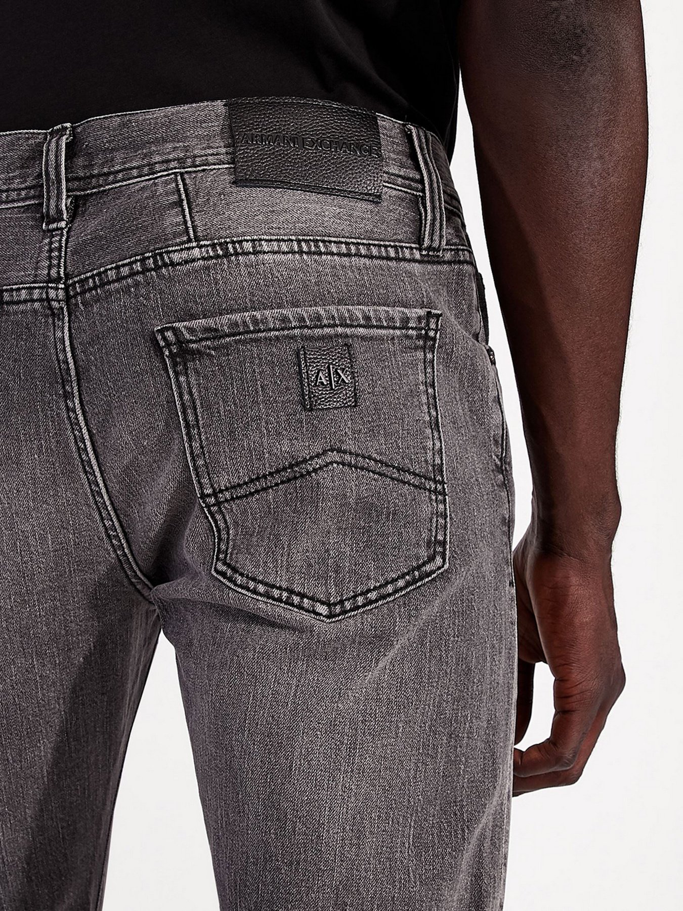 Джинси Armani Exchange Tapered модель 6KZJ24-Z2N3Z-0903 Фото