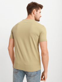 Футболка Armani Exchange модель 6KZTGE-ZJH4Z-1761 Футболка Armani Exchange модель 6KZTGE-ZJH4Z-1761 Фото