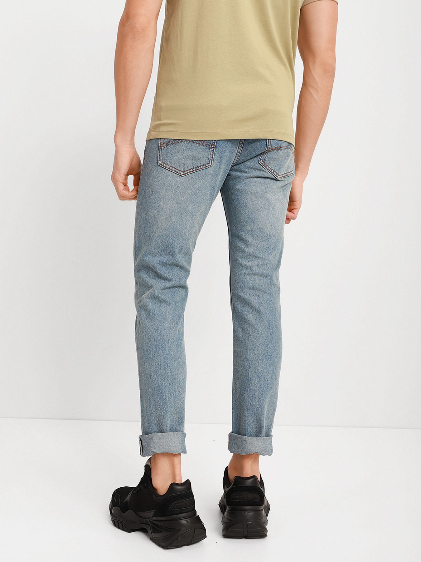 Зауженные джинсы Armani Exchange Slim модель 8NZJ13-Z1PDZ-1500 Фото