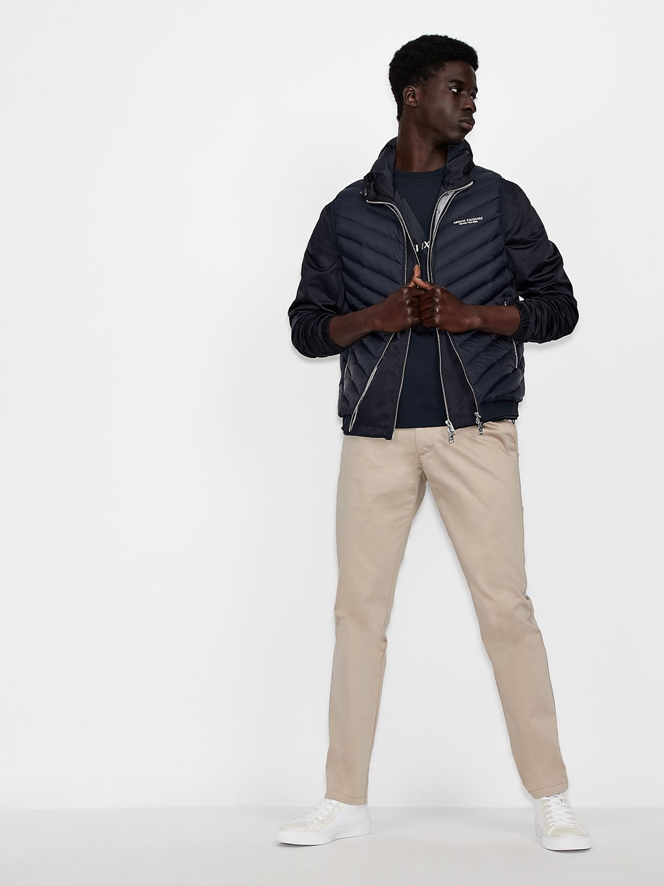 Жилет с утеплителем Armani Exchange модель 8NZQ52-ZNW3Z-5578 Фото