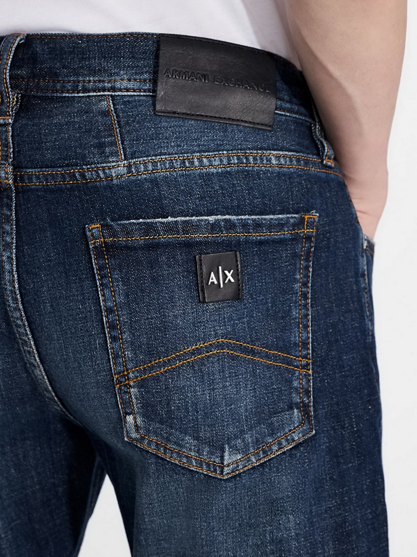 Завужені джинси Armani Exchange Slim модель 6KZJ13-Z2P6Z-1500 Фото