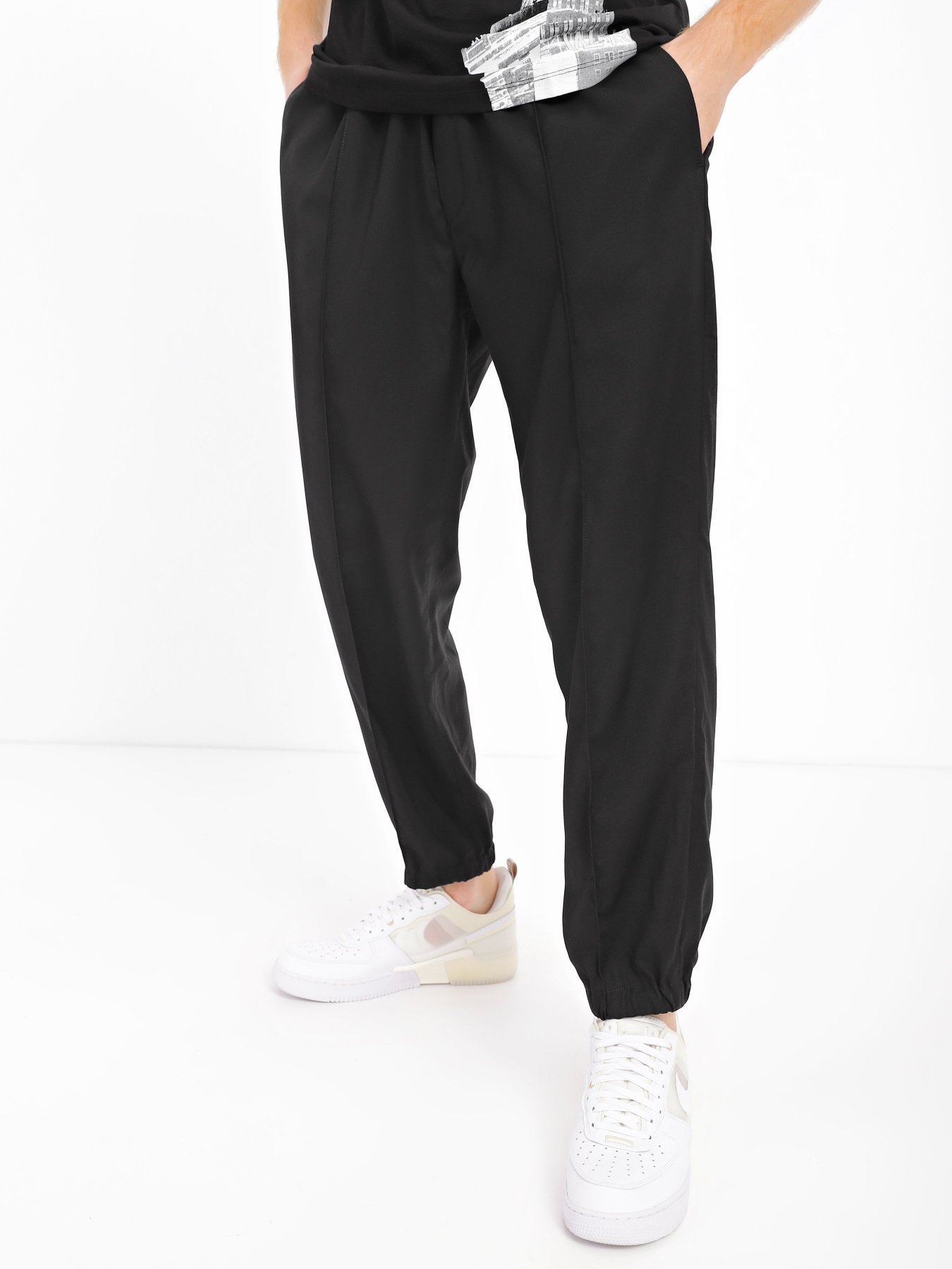 Джогери Armani Exchange модель 8NZPP1-ZNPMZ-2240 Джогери Armani Exchange модель 8NZPP1-ZNPMZ-2240 Фото