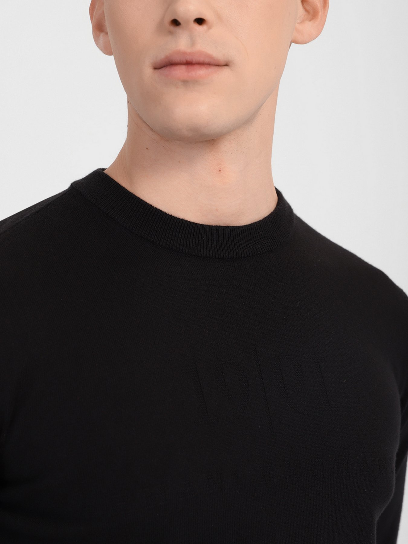 Джемпер Armani Exchange модель 6KZM2F-ZM1BZ-1200 Фото