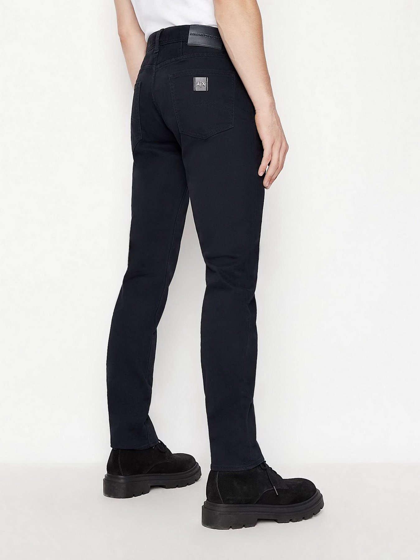 Завужені джинси Armani Exchange Slim модель 8NZJ13-Z1SBZ-1510 Фото