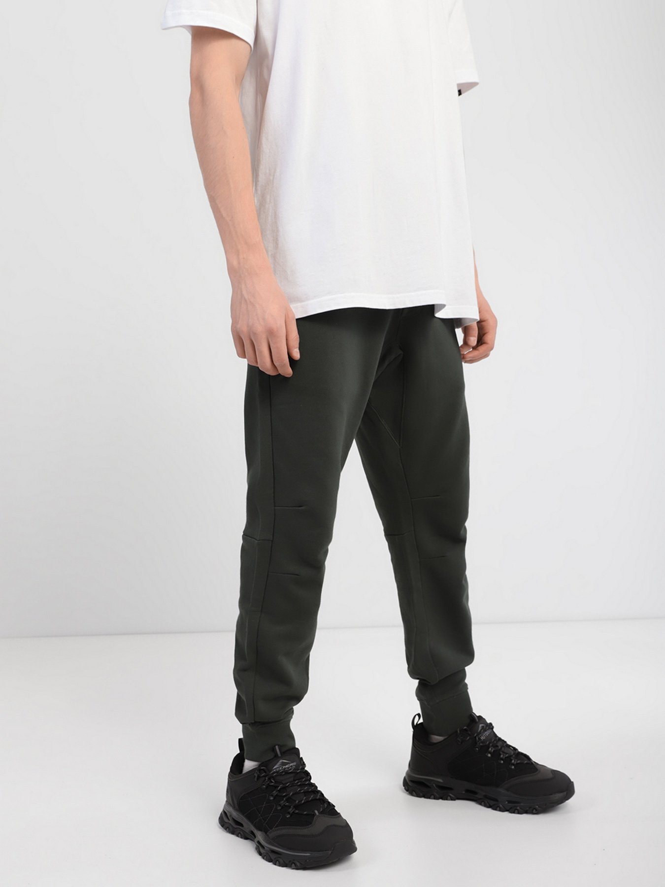 Спортивні штани Armani Exchange модель 8NZP73-ZJKRZ-1863 Фото