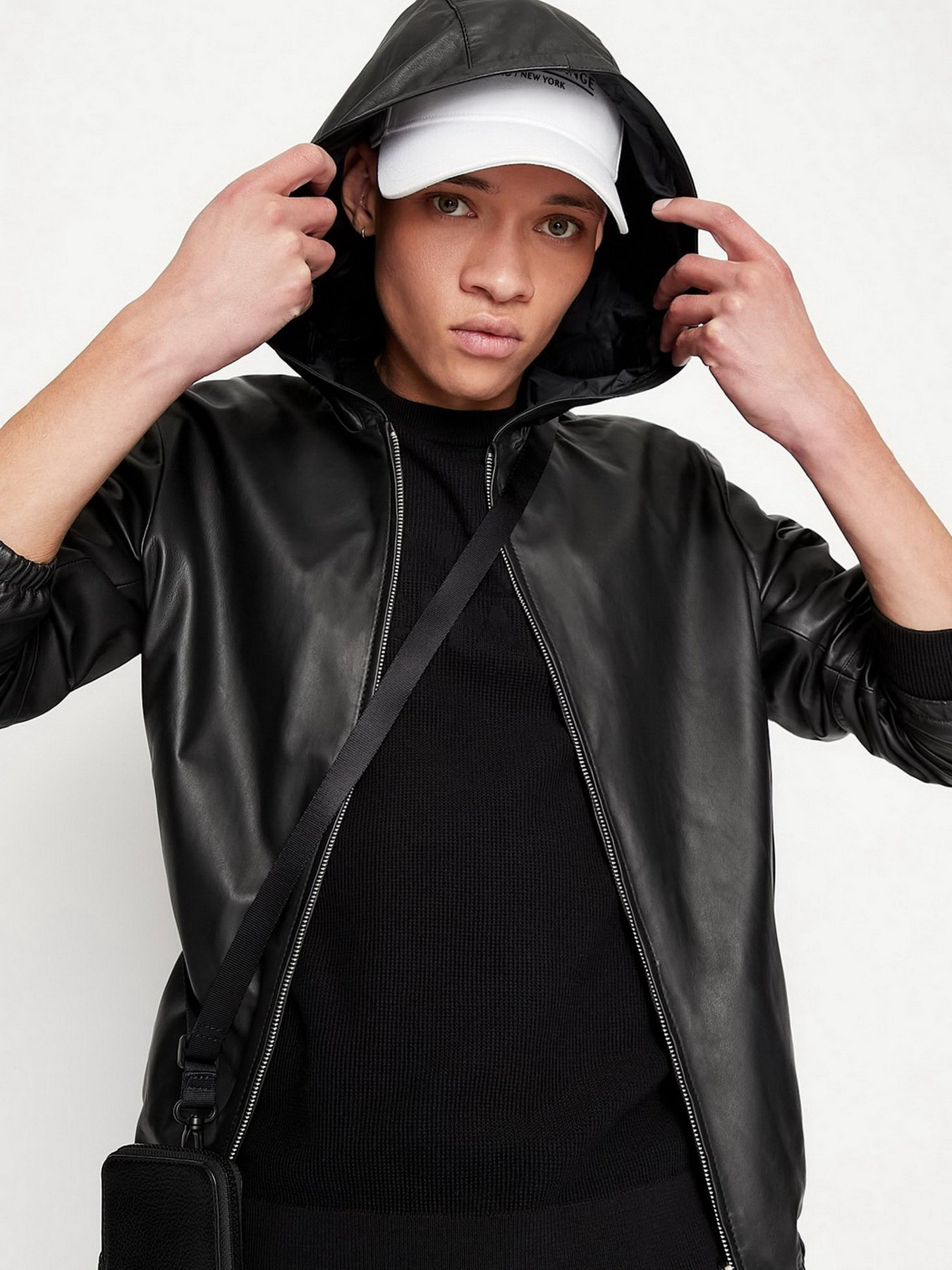 Джемпер Armani Exchange модель 3LZM1B-ZM1KZ-1200 Фото