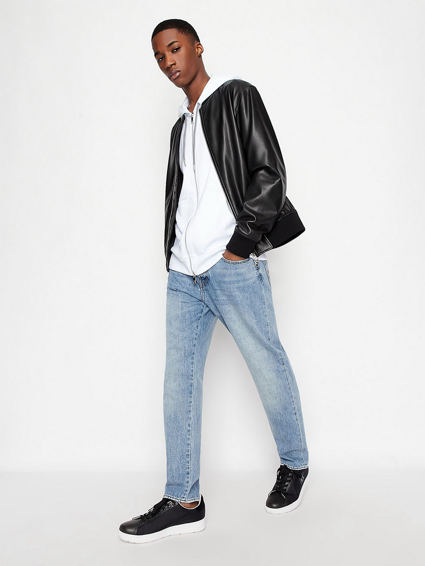 Прямые джинсы Armani Exchange модель 3LZJ24-Z2GUZ-1500 Фото