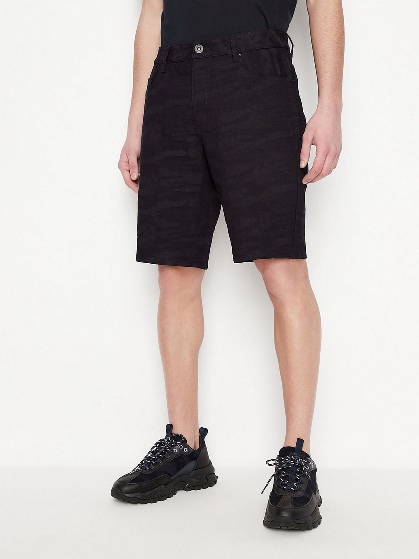 Повседневные шорты Armani Exchange модель 3LZJ65-Z1MSZ-05FF Фото