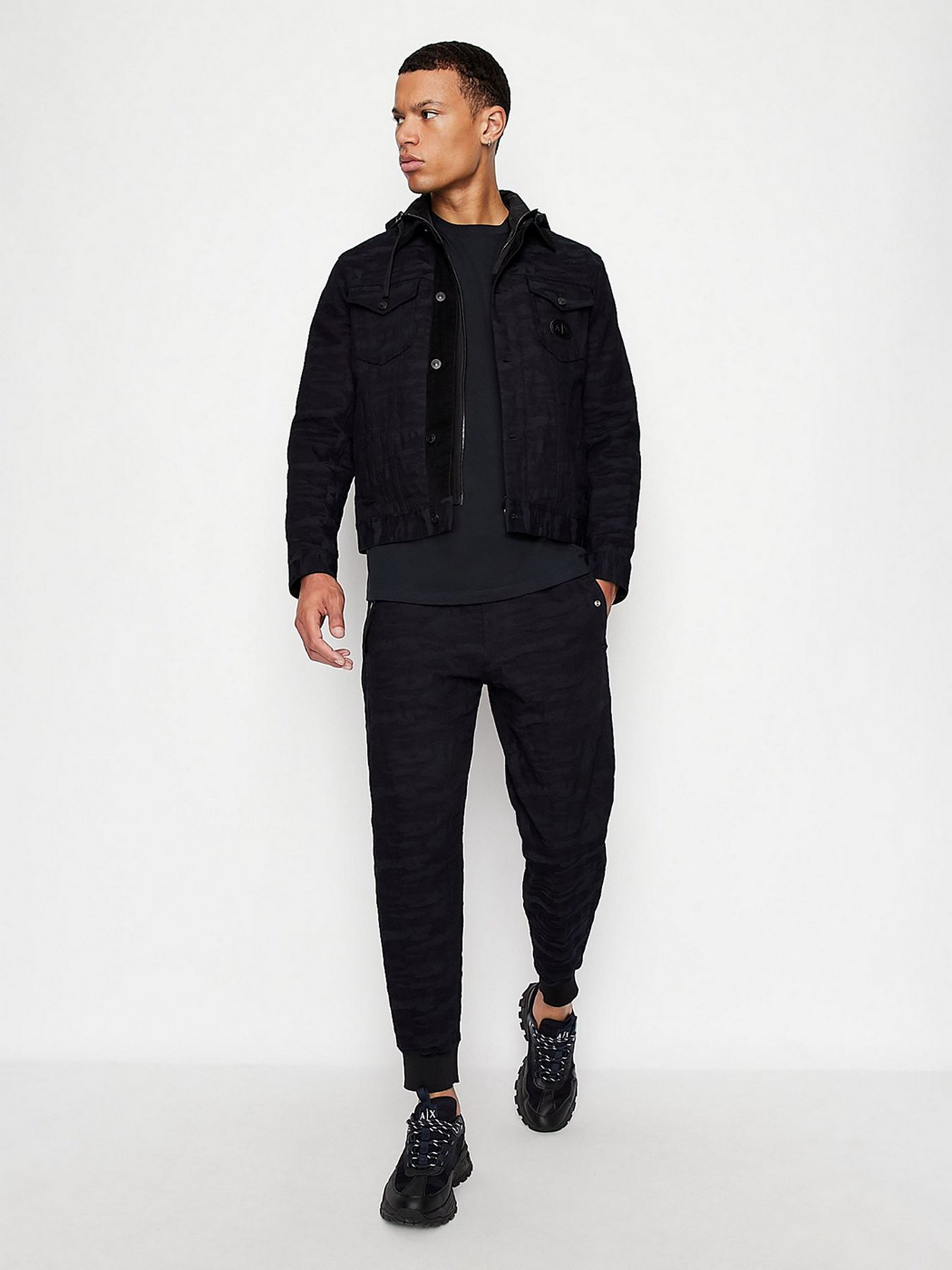 Футболка Armani Exchange модель 3LZMGC-ZJ8YZ-1583 Фото