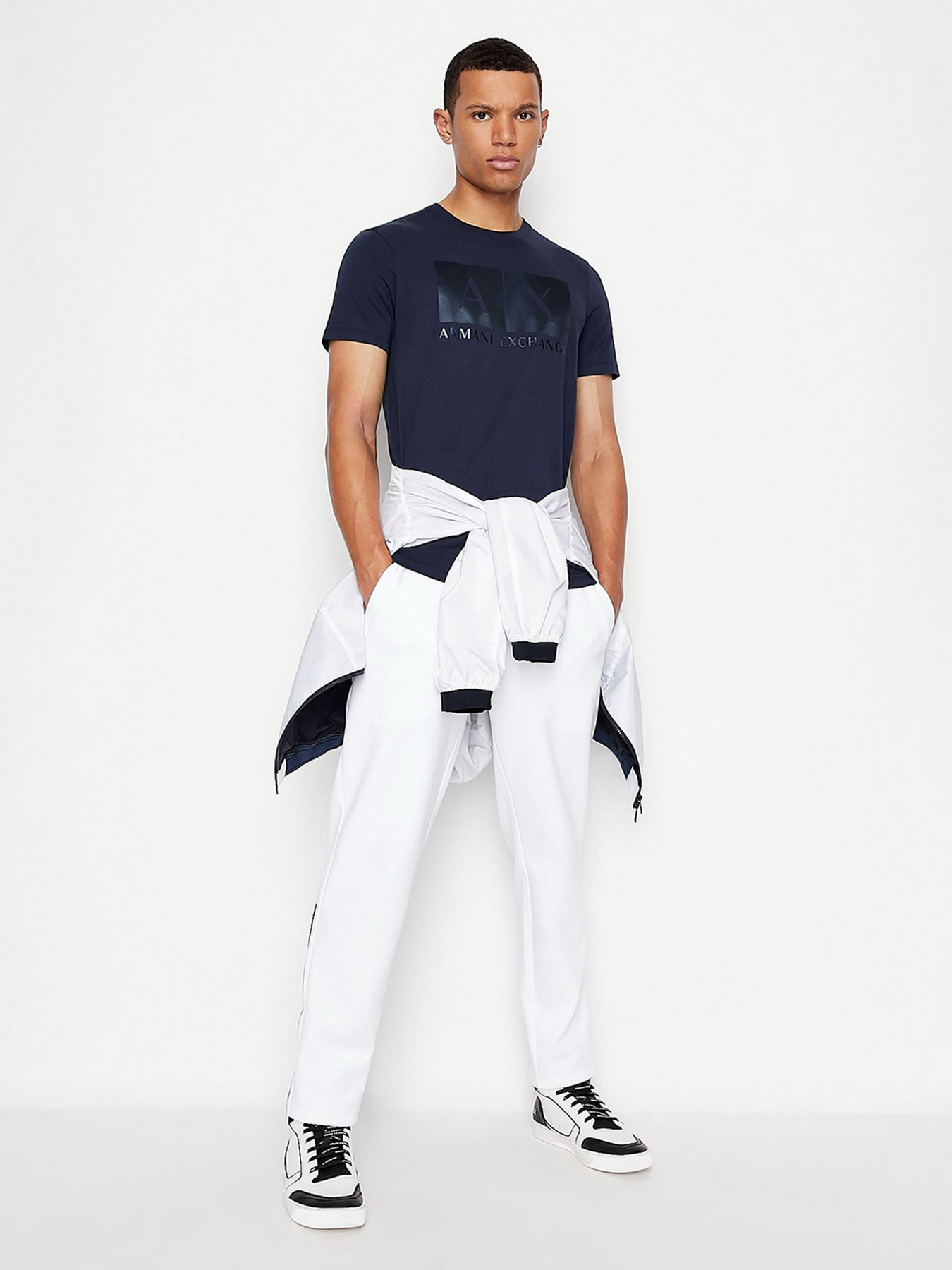 Футболка Armani Exchange модель 3LZTHB-ZJH4Z-15BA Фото