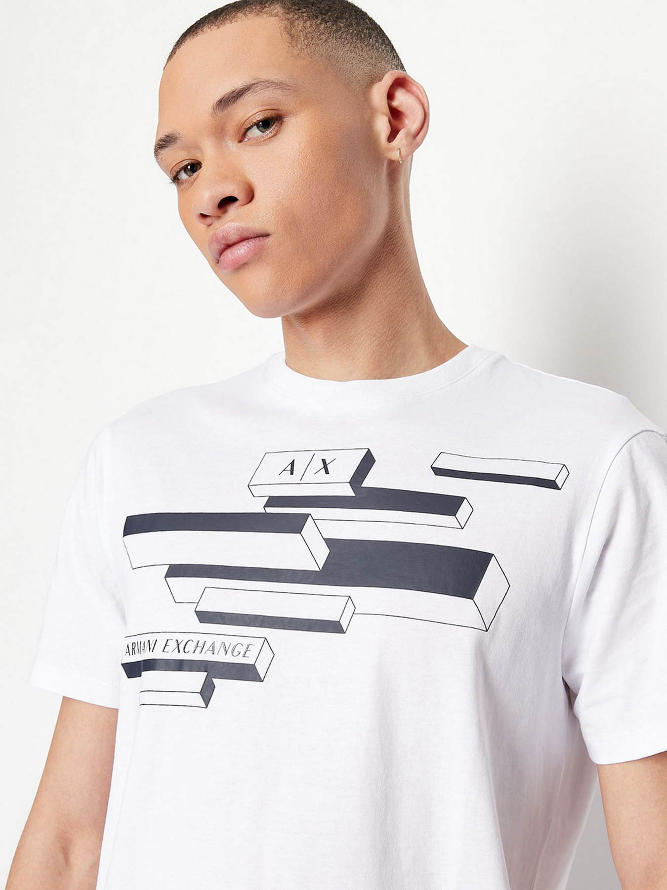 Футболки и поло Armani Exchange модель 3LZTHN-ZJH4Z-1100 Фото