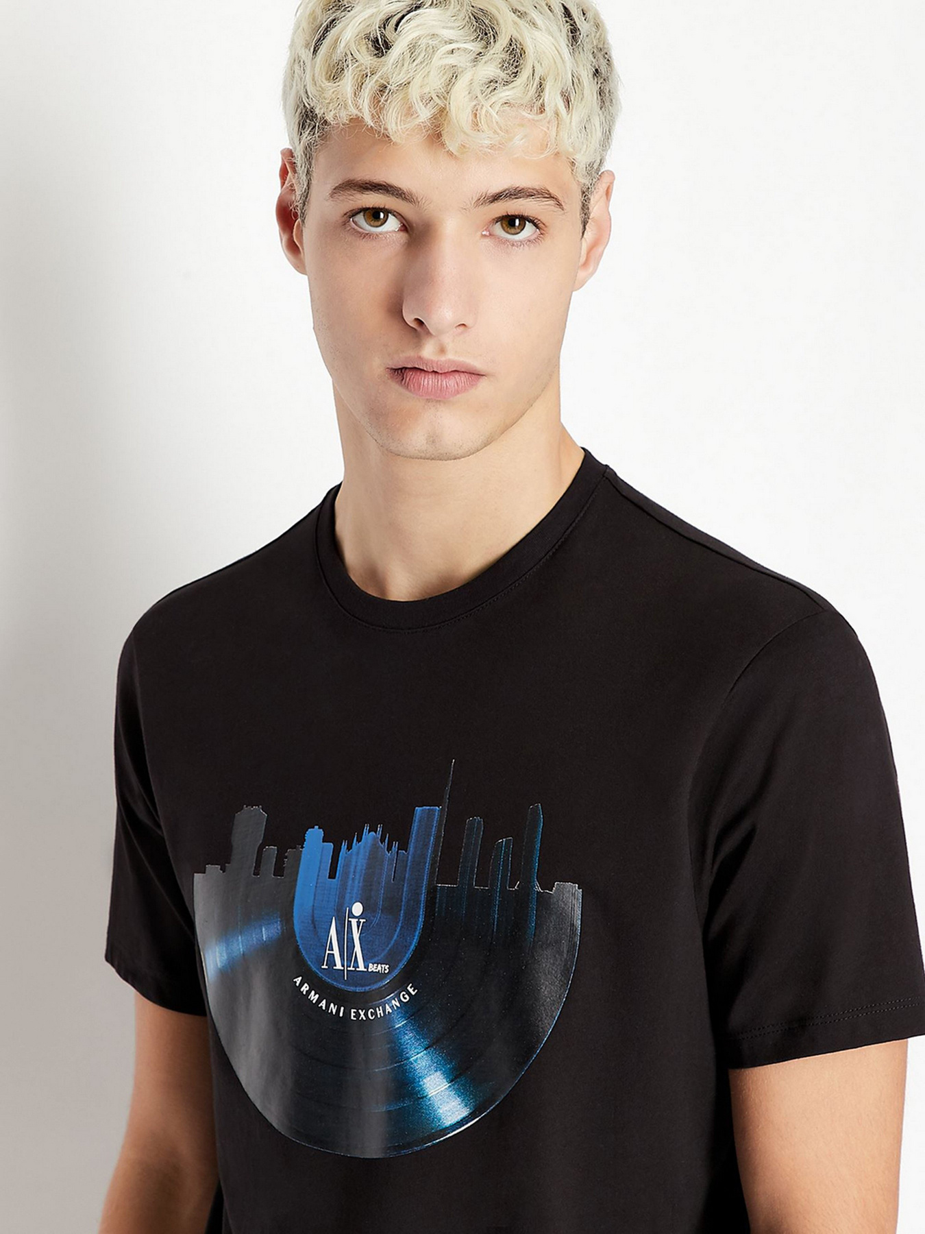 Футболка Armani Exchange модель 3LZTJJ-ZJBVZ-8263 Фото