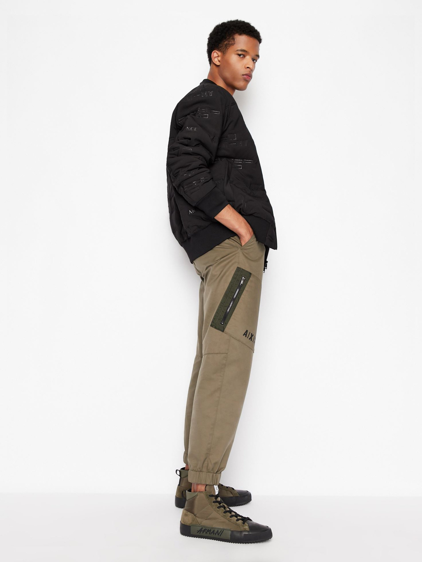 Бомбер Armani Exchange модель 6LZB04-ZNUDZ-22BA Фото