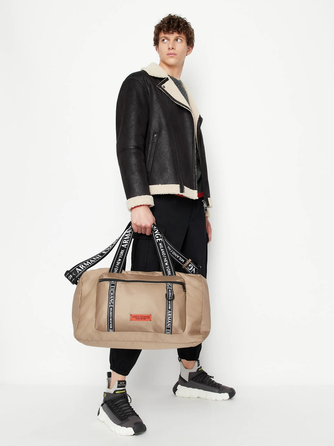 Дубленка Armani Exchange модель 6LZB37-ZE1DZ-22AS Фото