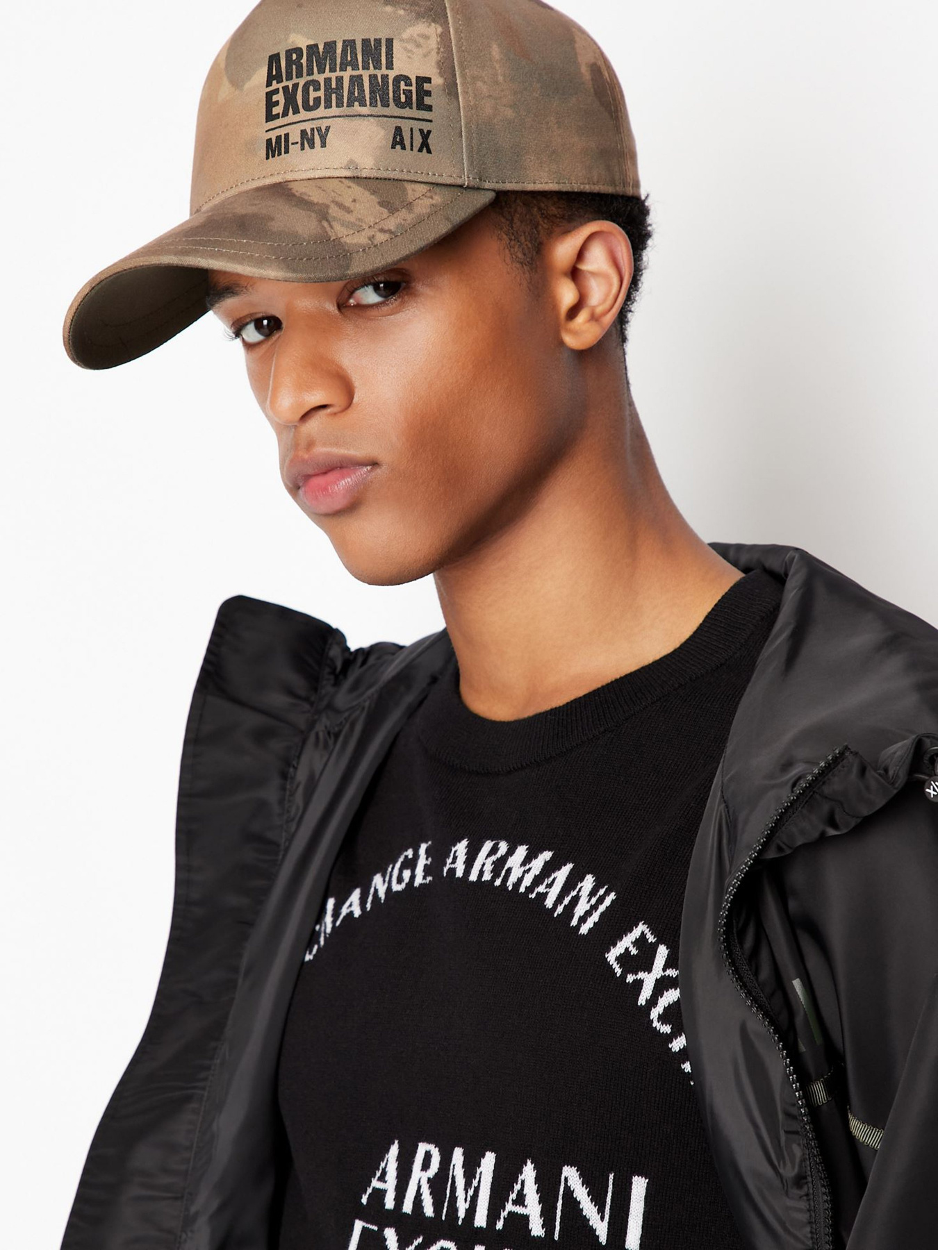 Джемпер Armani Exchange модель 6LZM1C-ZM1KZ-1200 Фото