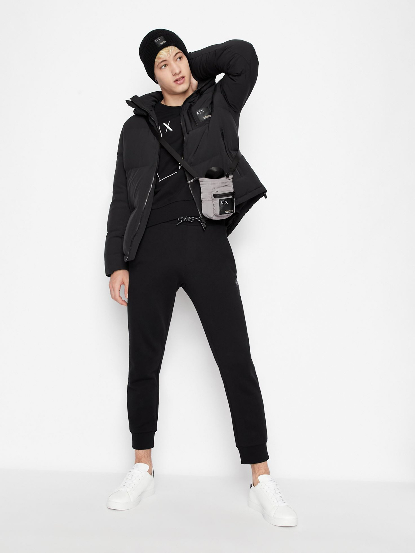 Свитшот Armani Exchange You.me.us. модель 6LZMAY-ZJFAZ-1200 Фото