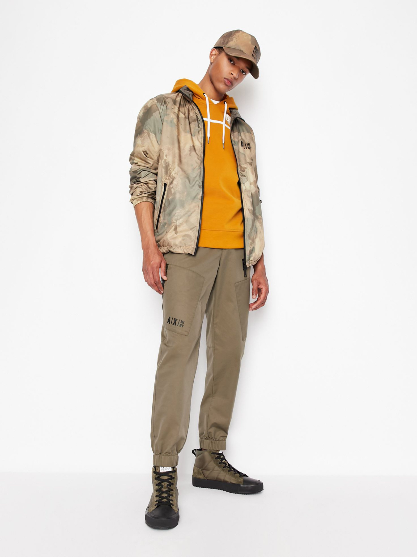 Худи Armani Exchange модель 6LZMFE-ZJ5NZ-1767 Фото