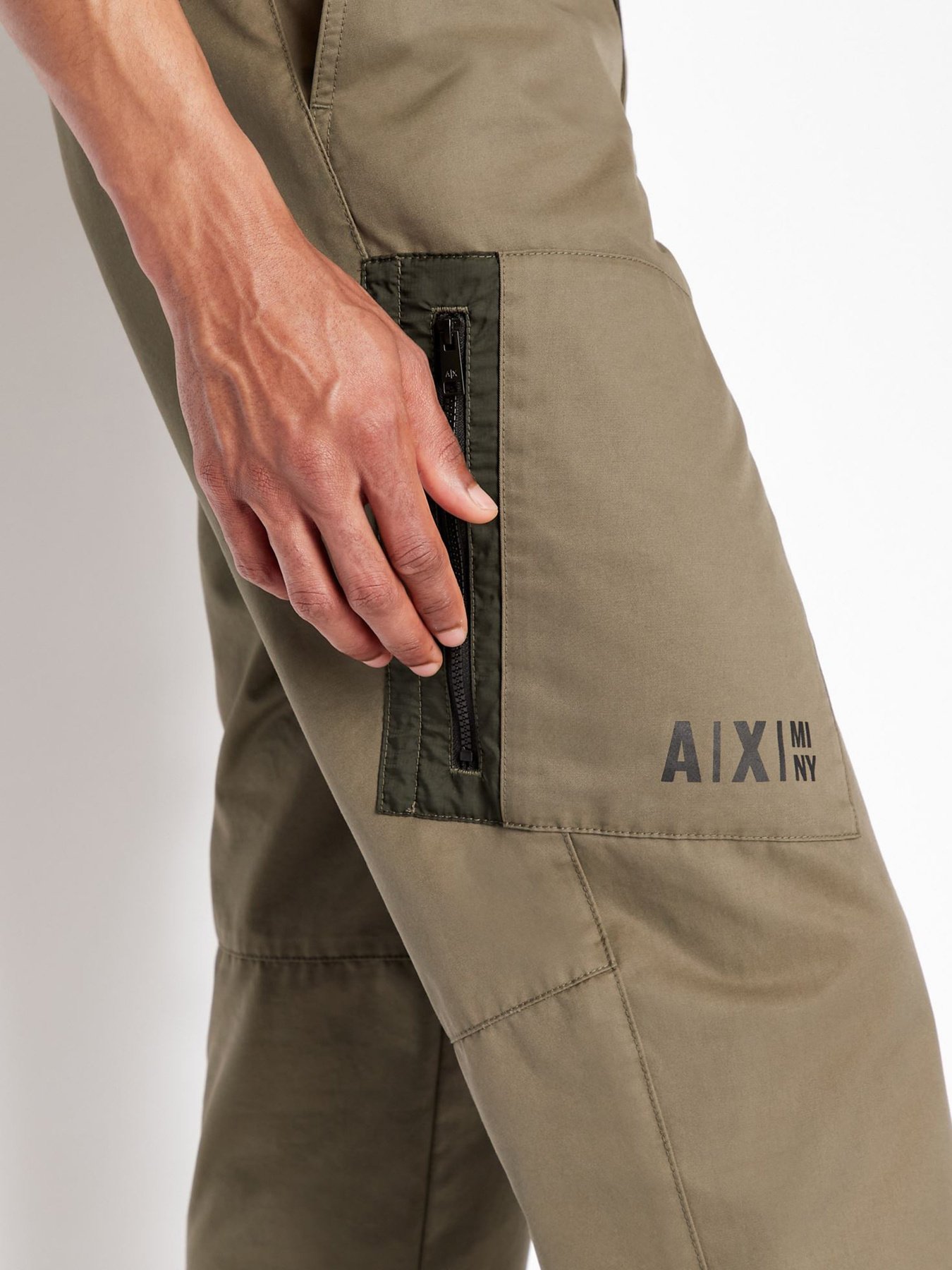 Джоггеры Armani Exchange модель 6LZP01-ZNURZ-2879 Фото