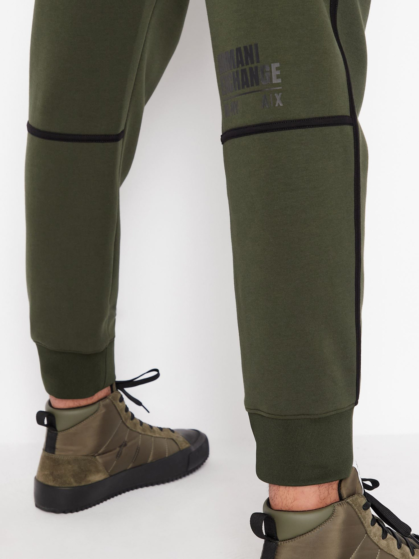 Спортивні штани Armani Exchange модель 6LZPFD-ZJ5NZ-1851 Фото