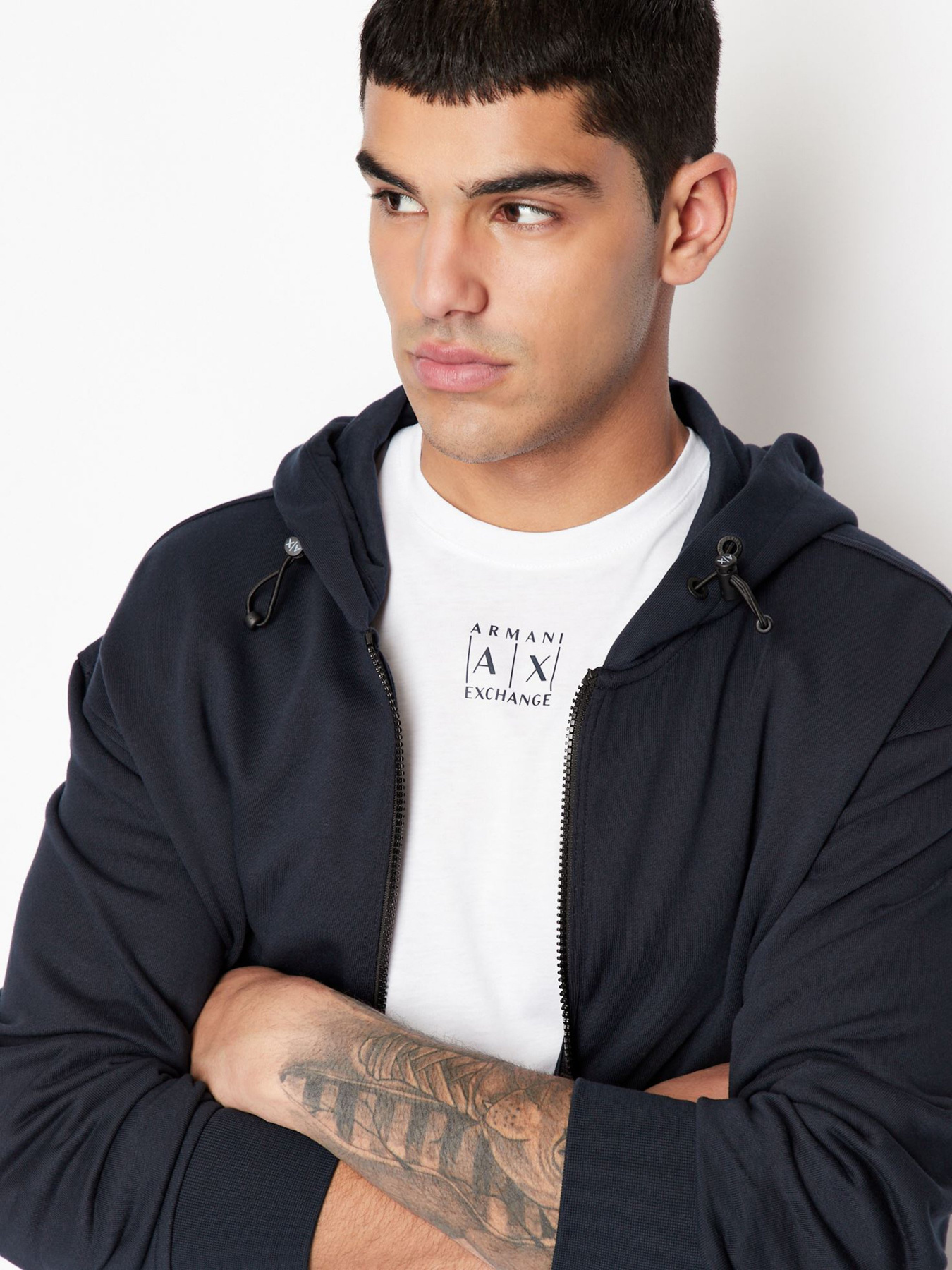 Футболка Armani Exchange модель 6LZTAA-ZJA5Z-1100 Фото