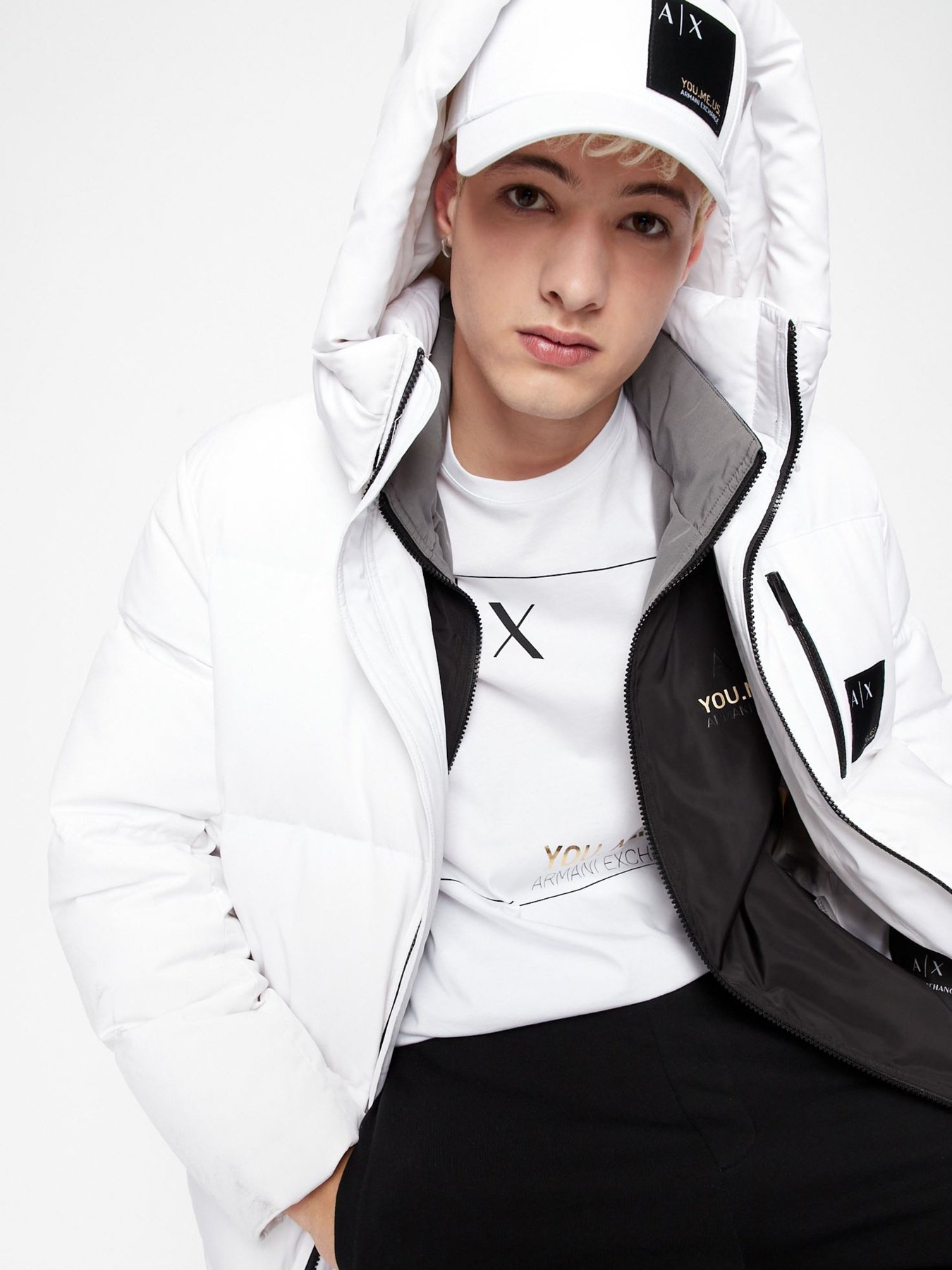 Футболка Armani Exchange YOU.ME.US. модель 6LZTAY-ZJFCZ-1100 Футболка Armani Exchange YOU.ME.US. модель 6LZTAY-ZJFCZ-1100 Фото