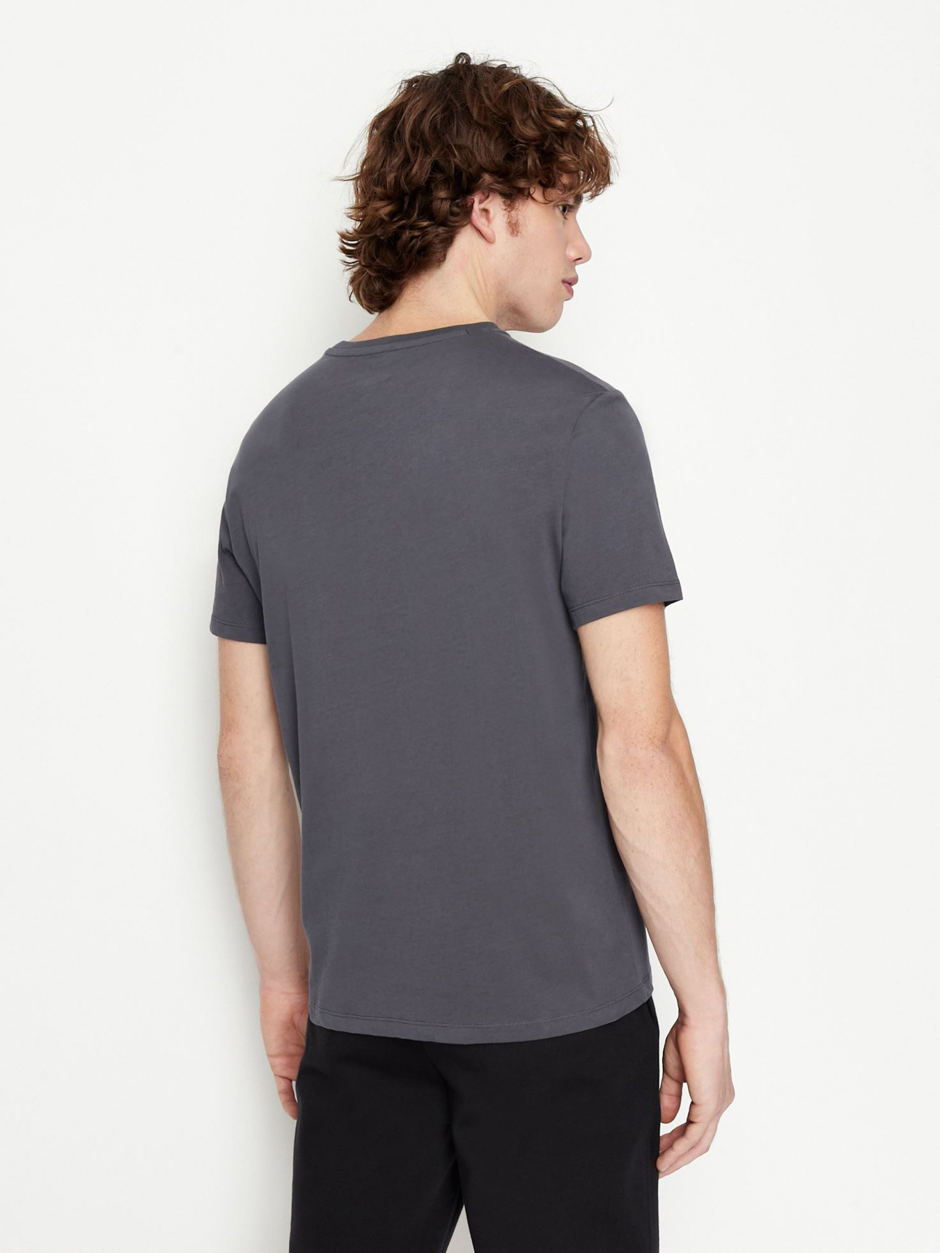 Футболки і поло Armani Exchange модель 6LZTBE-ZJGCZ-1510 Футболки і поло Armani Exchange модель 6LZTBE-ZJGCZ-1510 Фото