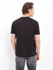 Футболка Armani Exchange модель 6LZTHJ-ZJBVZ-1200 Фото